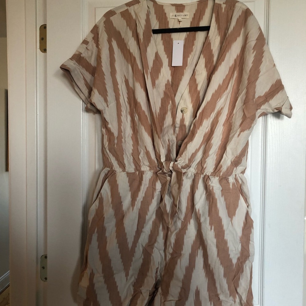 Lou & Gray Tan Chevron Romper NWT